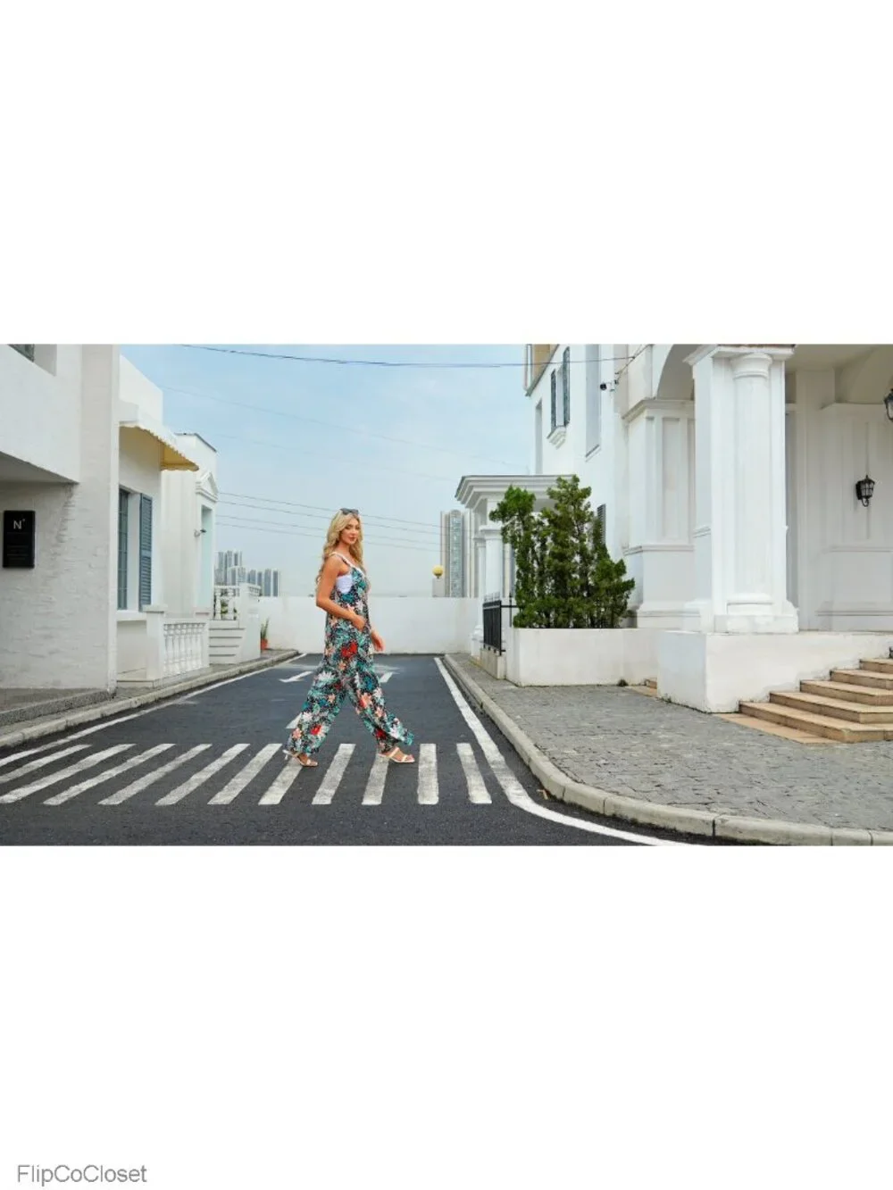 Wide Leg Jumpsuit for Women Summer Boho Sleeveless V Neck with Pockets